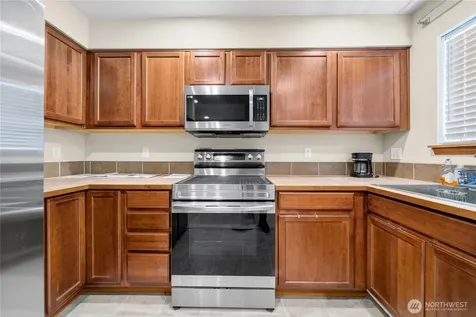17813 79th Avenue Ct E Puyallup WA 98375
