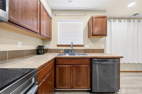 17813 79th Avenue Ct E Puyallup WA 98375
