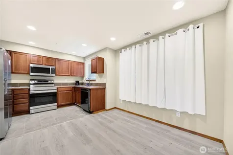 17813 79th Avenue Ct E Puyallup WA 98375
