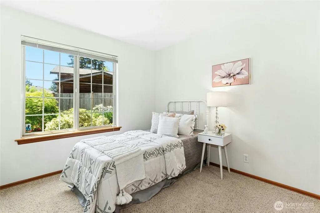 14222 108th Avenue NE Kirkland WA 98034