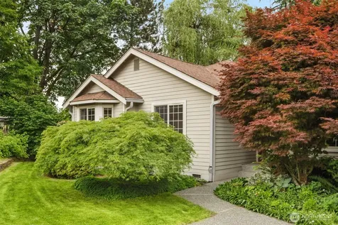 14222 108th Avenue NE Kirkland WA 98034