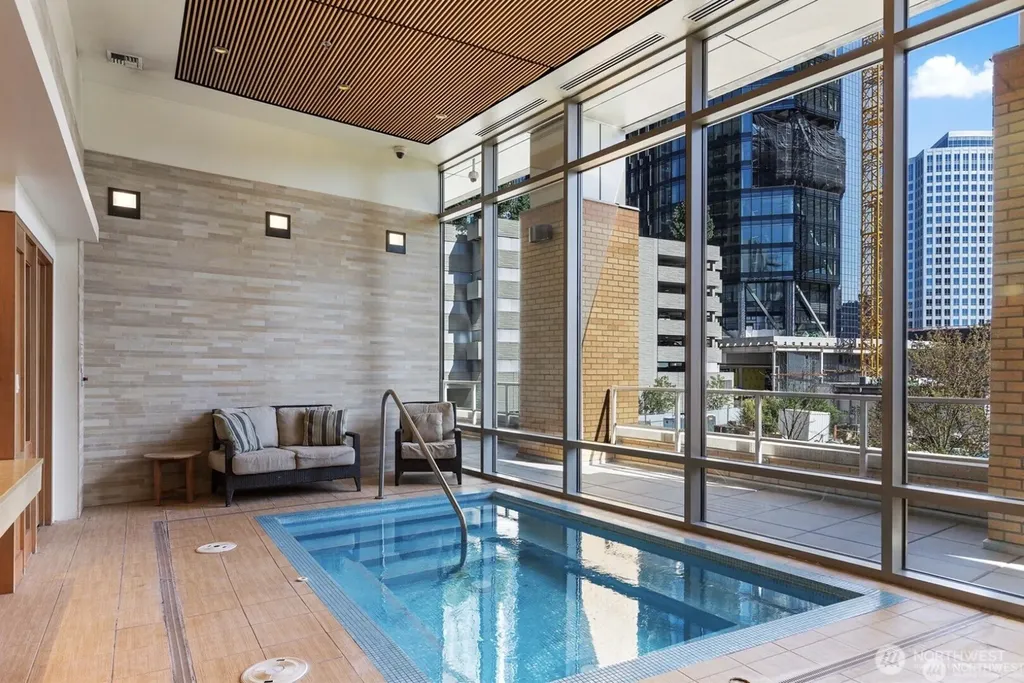 10650 NE 9th Place Bellevue WA 98004