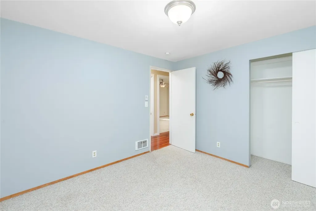 1717 S F Street Port Angeles WA 98363