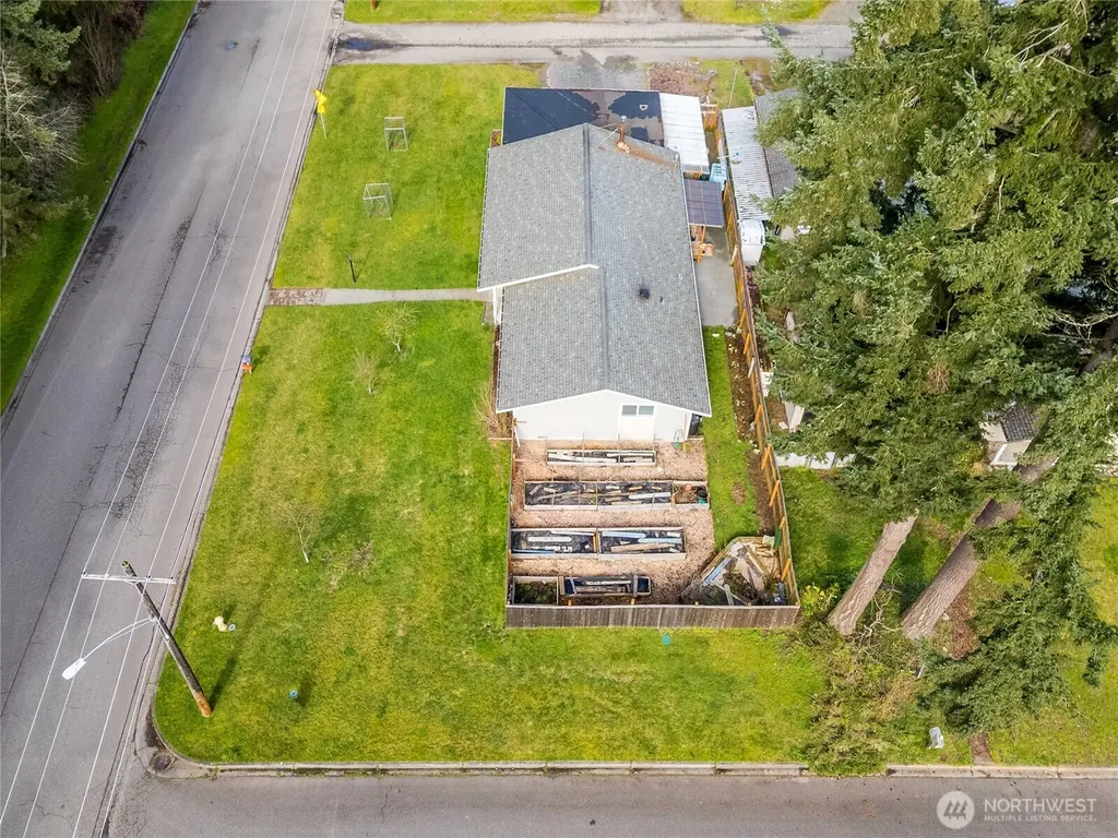 1717 S F Street Port Angeles WA 98363