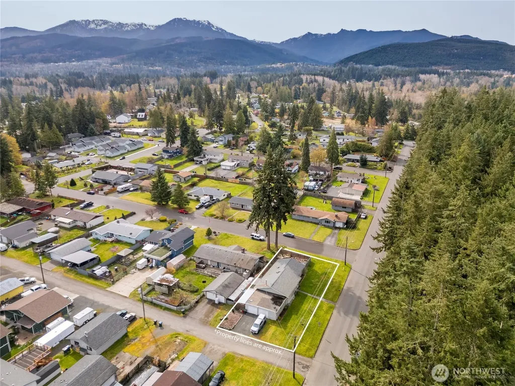 1717 S F Street Port Angeles WA 98363