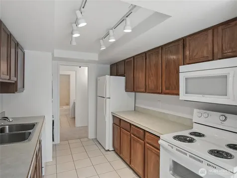 1250 Taylor Avenue N Seattle WA 98109