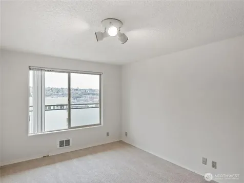 1250 Taylor Avenue N Seattle WA 98109