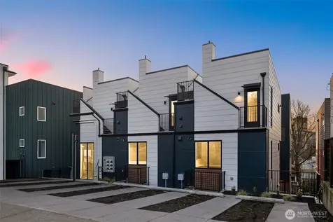 914 15th Avenue Seattle WA 98122