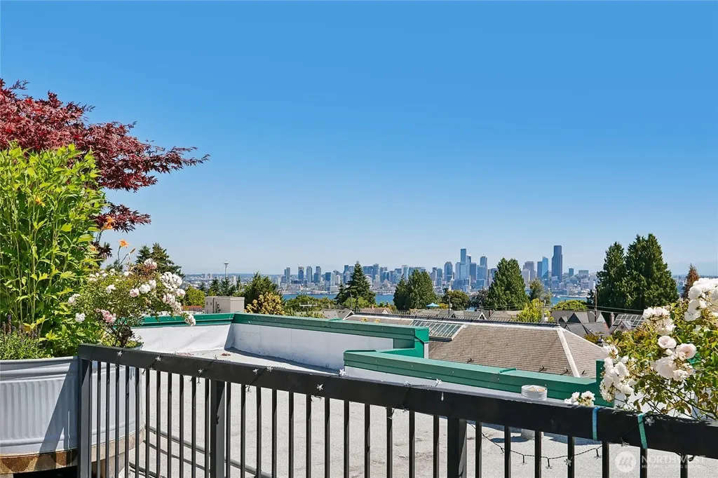 2331 42nd Avenue SW Seattle WA 98116