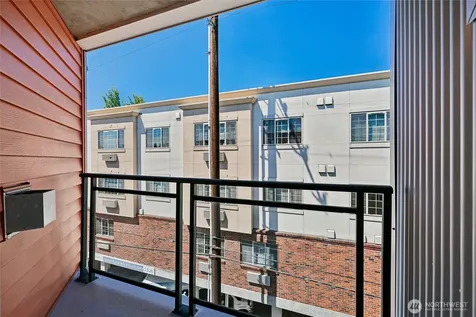 2331 42nd Avenue SW Seattle WA 98116