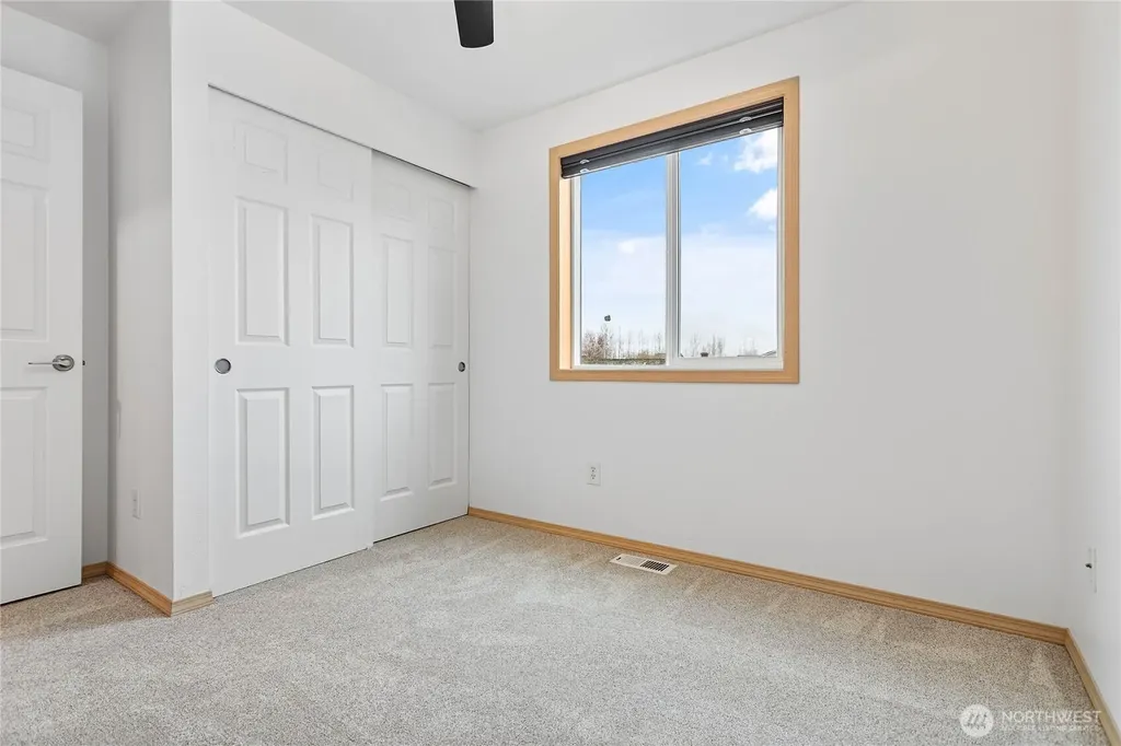 7439 Clamdigger Drive Blaine WA 98230