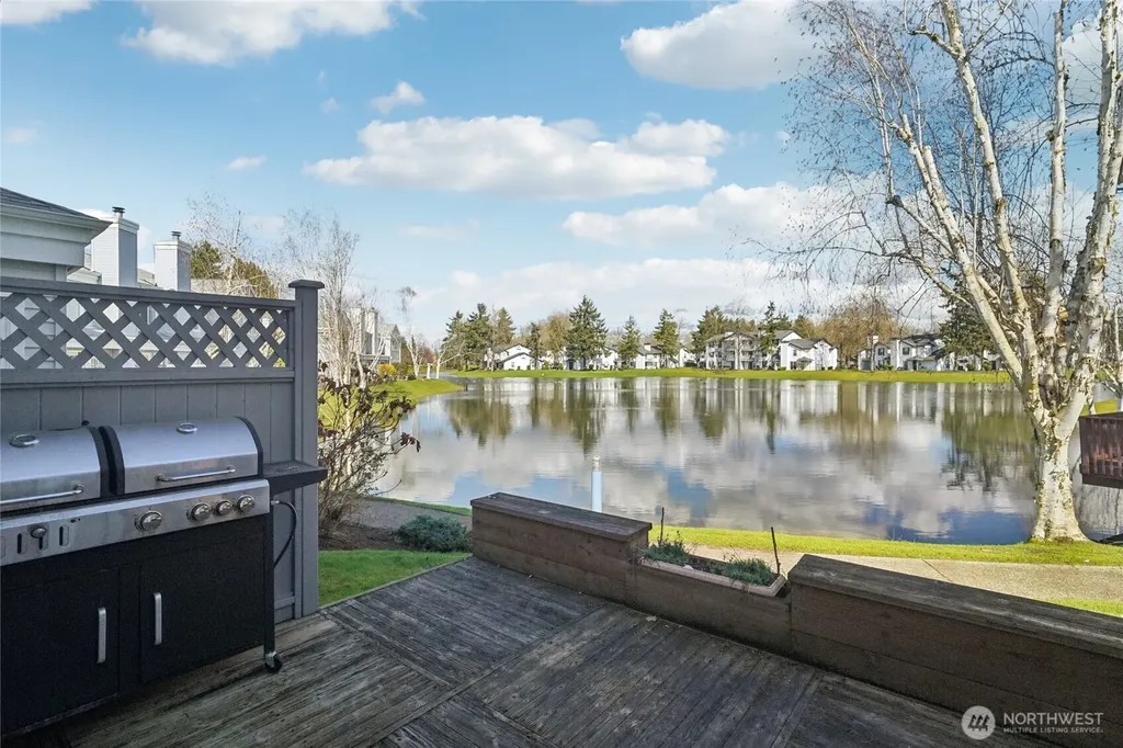 23628 55th Place S Kent WA 98032