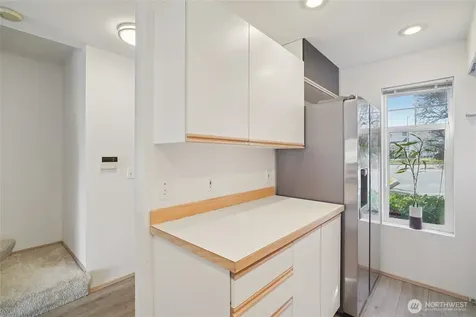 23628 55th Place S Kent WA 98032