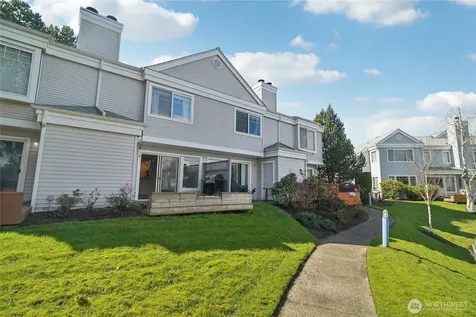 23628 55th Place S Kent WA 98032