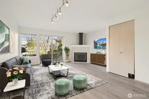 23628 55th Place S Kent WA 98032