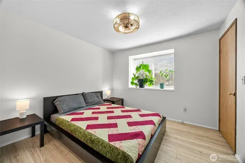 809 148th Street Ct E Tacoma WA 98445