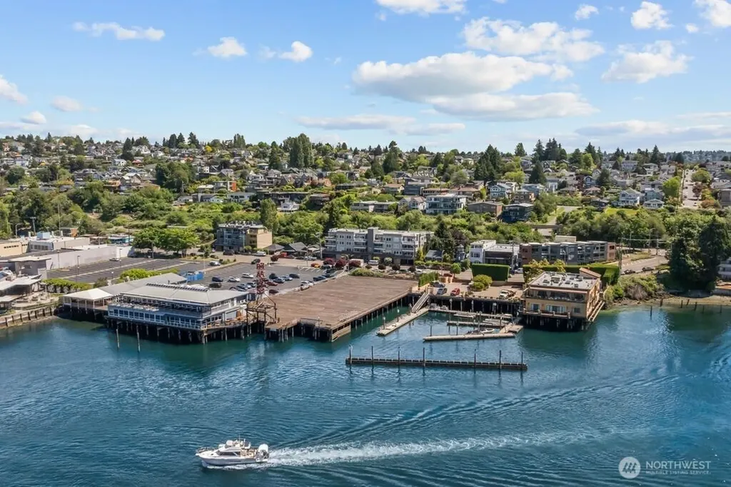 6044 Seaview Avenue NW Seattle WA 98107