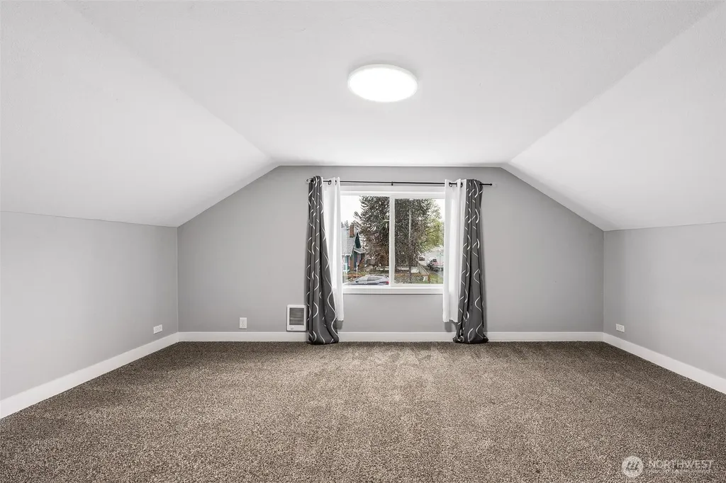 227 Mashell Avenue N Eatonville WA 98328