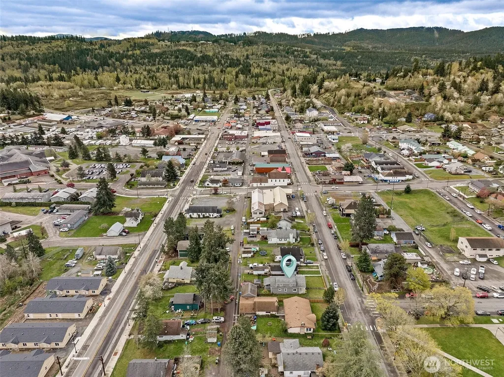 227 Mashell Avenue N Eatonville WA 98328