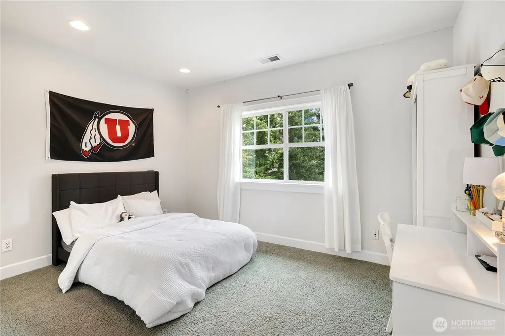 7007 Muirkirk Lane SW Port Orchard WA 98367
