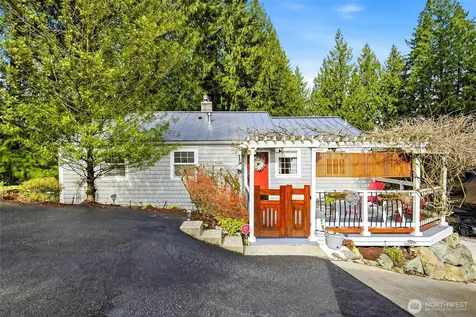 16714 SE Newport Way Bellevue WA 98006