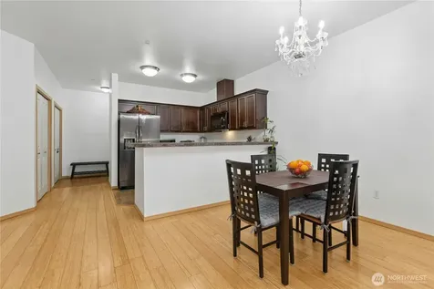 1736 10th Avenue NE Issaquah WA 98029
