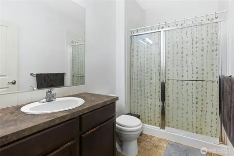 1736 10th Avenue NE Issaquah WA 98029