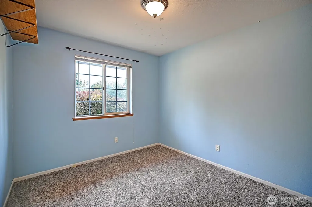 740 Commodore Lane Camano Island WA 98282
