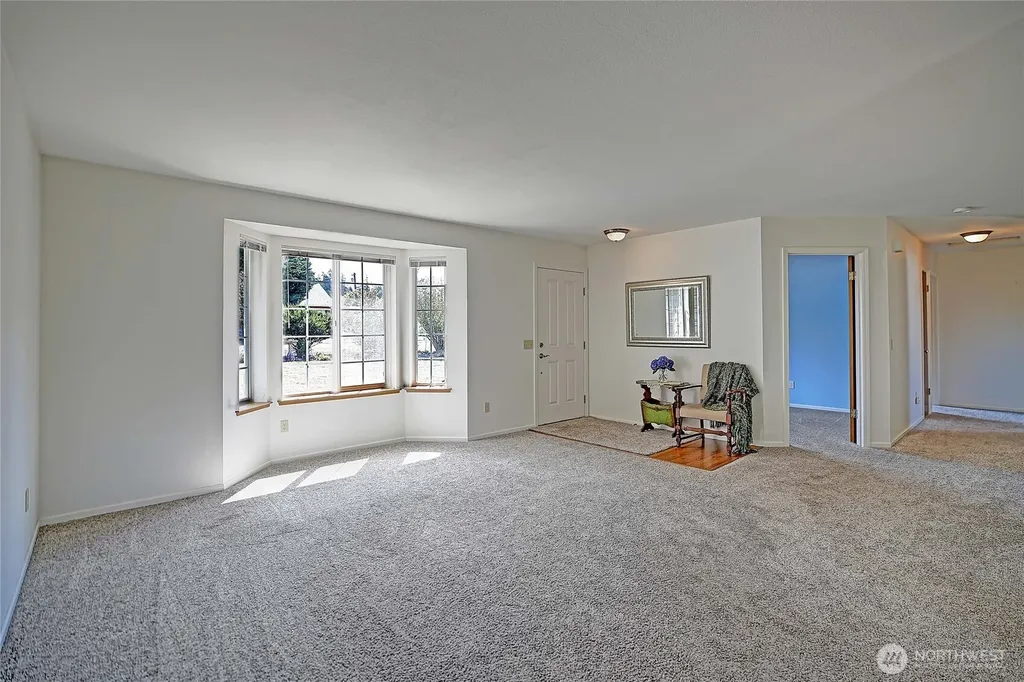 740 Commodore Lane Camano Island WA 98282