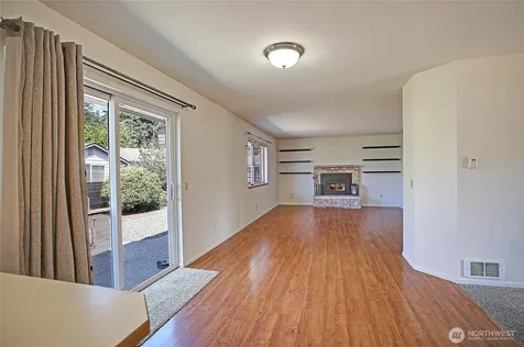 740 Commodore Lane Camano Island WA 98282