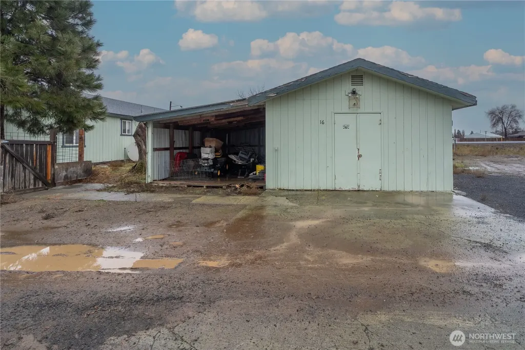 68 W State Highway 28 Soap Lake WA 98851