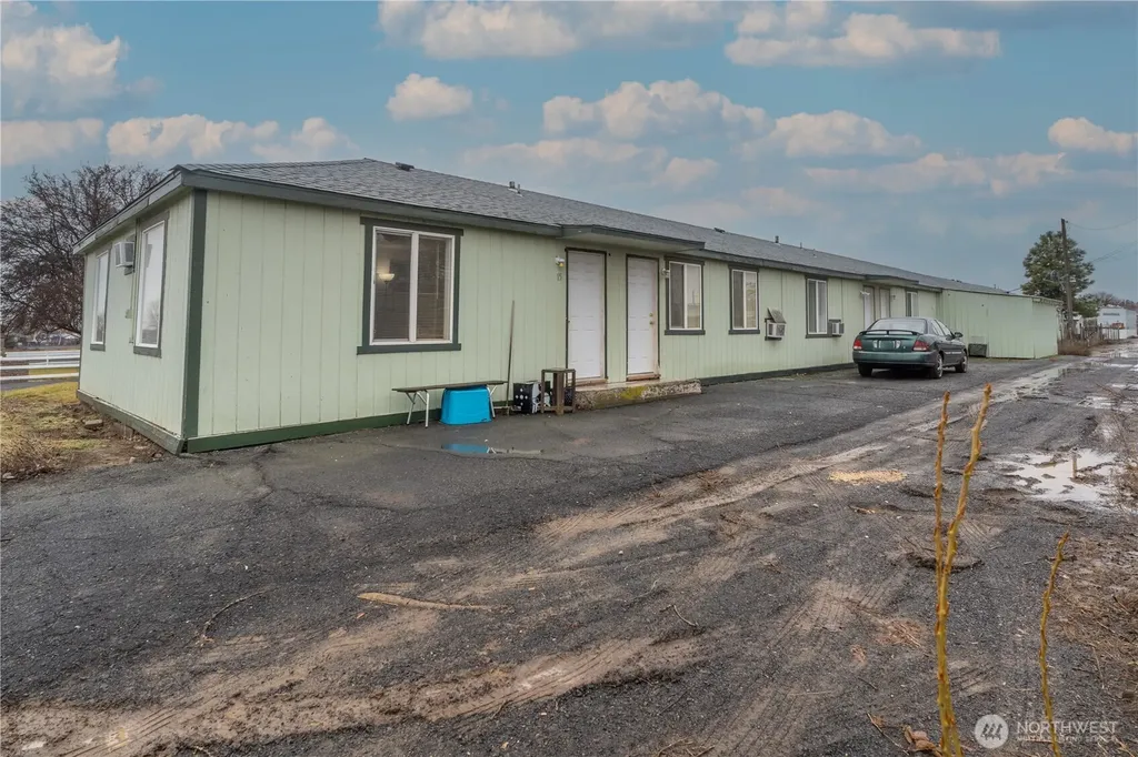 68 W State Highway 28 Soap Lake WA 98851