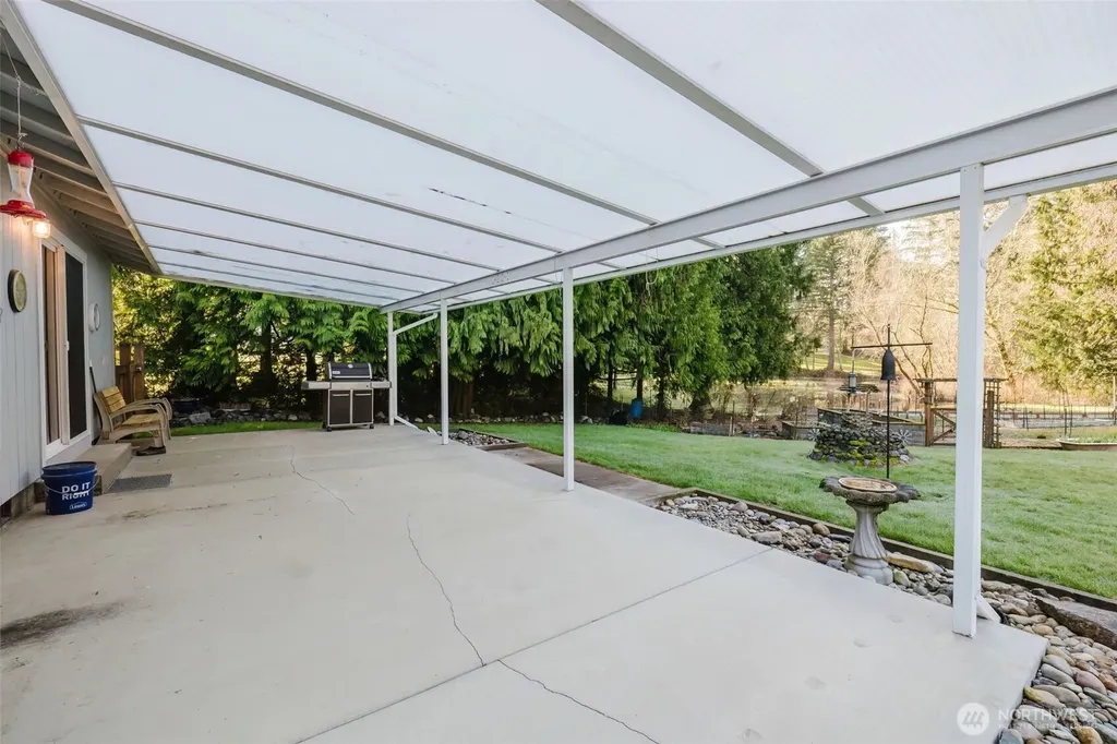 4329 SW Weyers Lane Port Orchard WA 98367
