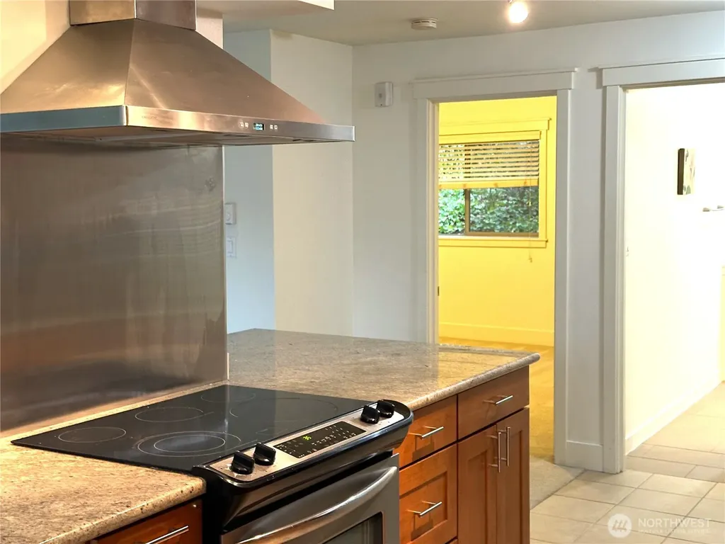 3212 SE 81st Place Mercer Island WA 98040