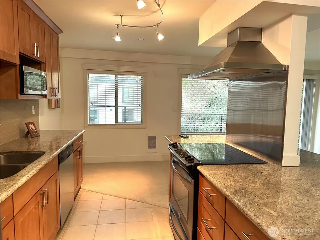 3212 SE 81st Place Mercer Island WA 98040