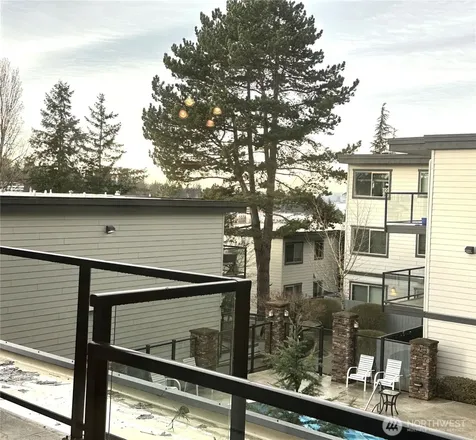 3212 SE 81st Place Mercer Island WA 98040