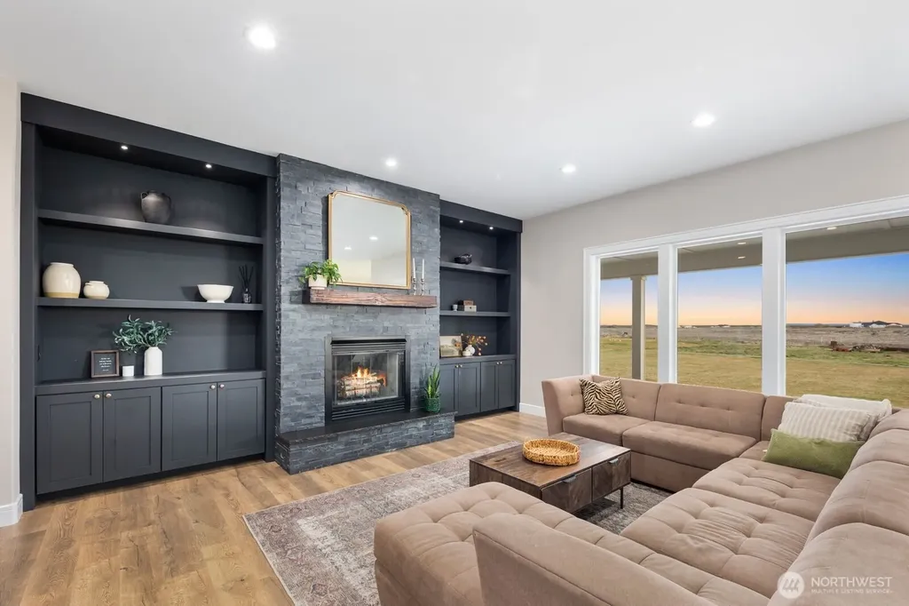 3569 Road 7.8 NE Moses Lake WA 98837