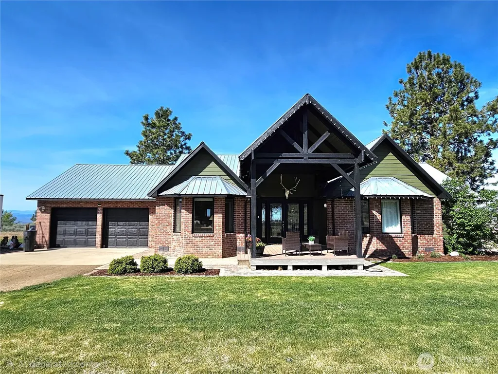 711 Havillah Road Tonasket WA 98855