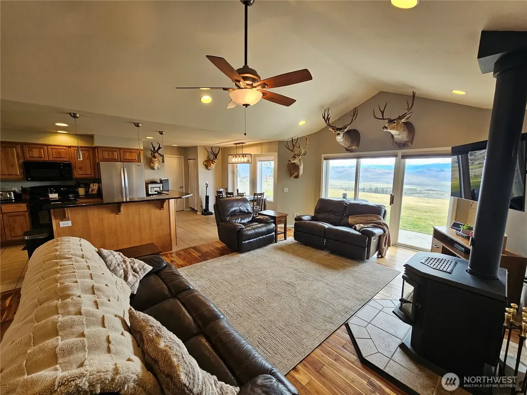 711 Havillah Road Tonasket WA 98855