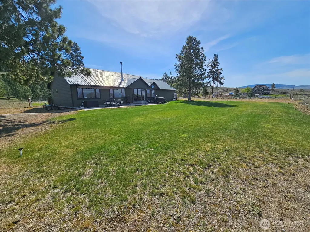 711 Havillah Road Tonasket WA 98855