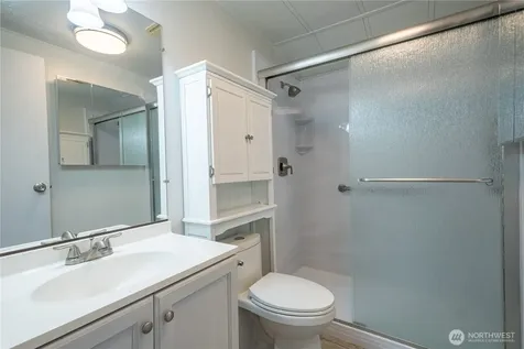 225 NE Ernst Oak Harbor WA 98277
