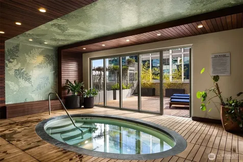 500 106th Avenue NE Bellevue WA 98004