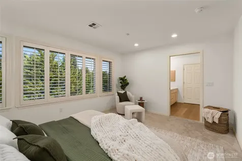 4433 Providence Point Place SE Issaquah WA 98029