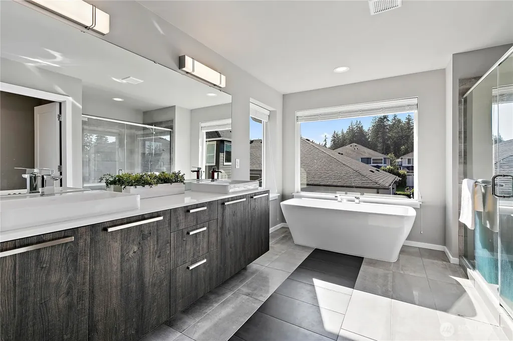 4495 Castleton Road SW Port Orchard WA 98367
