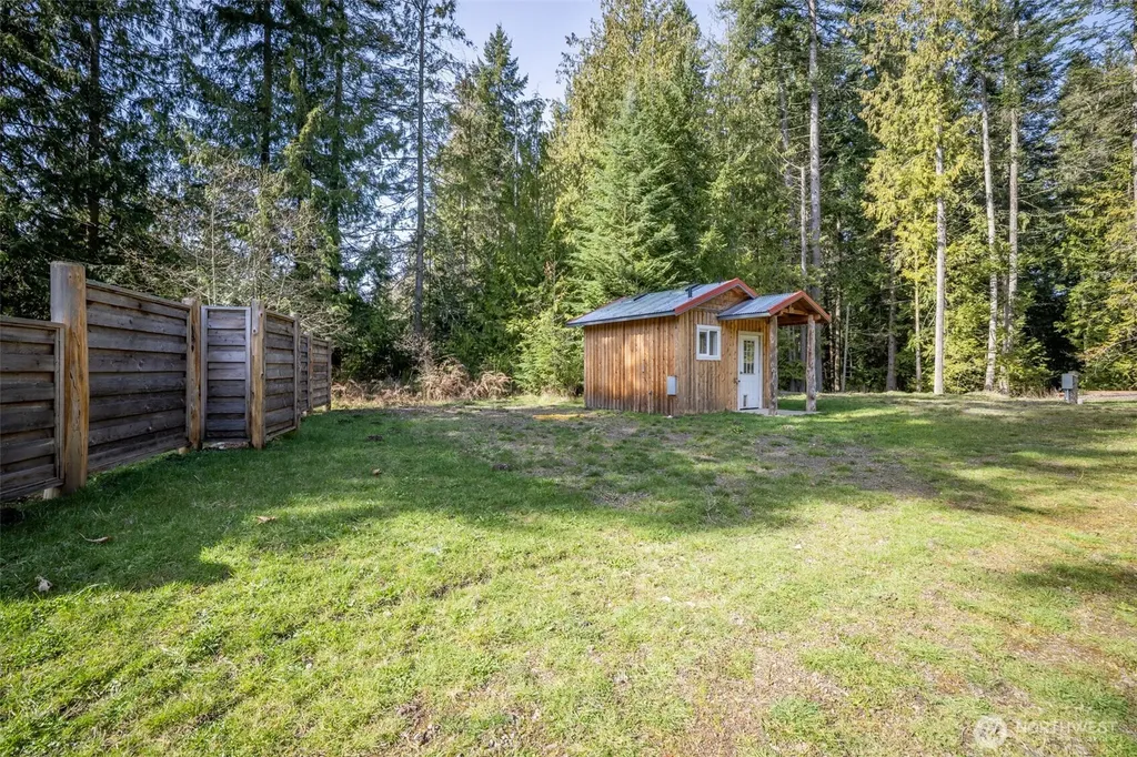 225 Deer Run Port Angeles WA 98362