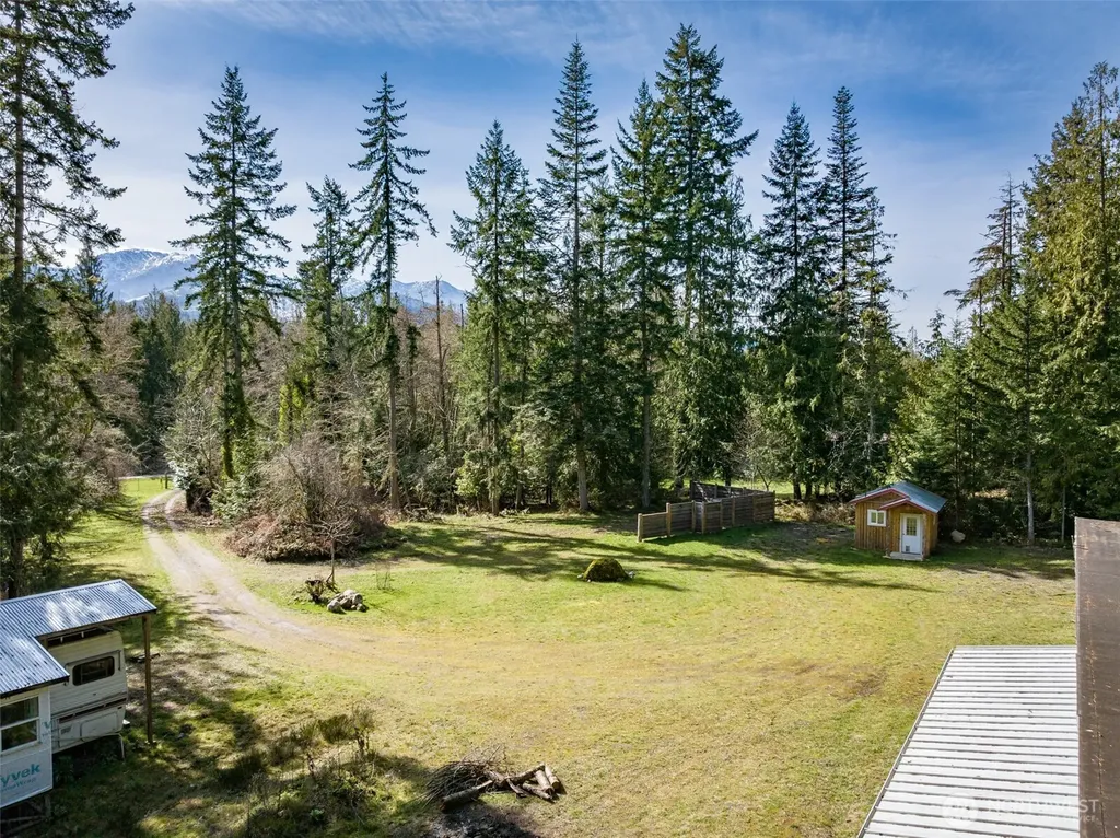 225 Deer Run Port Angeles WA 98362