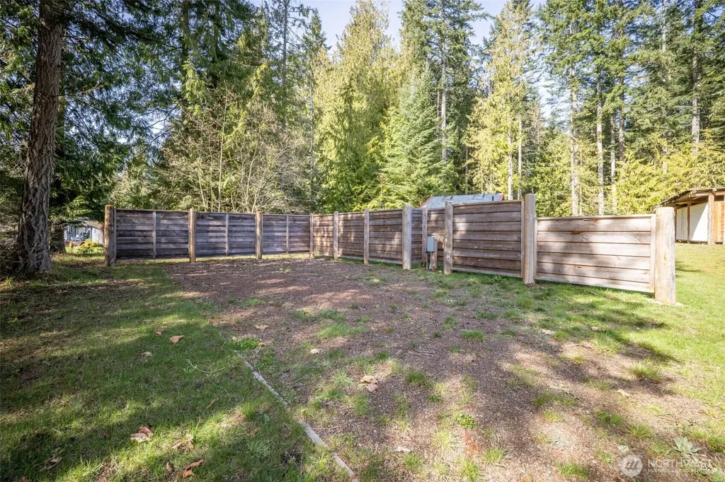 225 Deer Run Port Angeles WA 98362