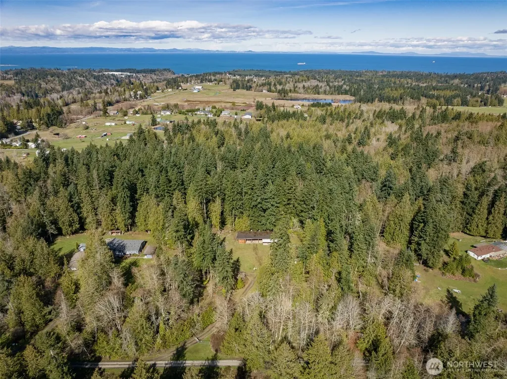 225 Deer Run Port Angeles WA 98362