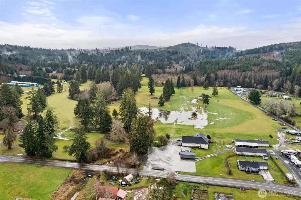 15 Bradford Street Raymond WA 98577