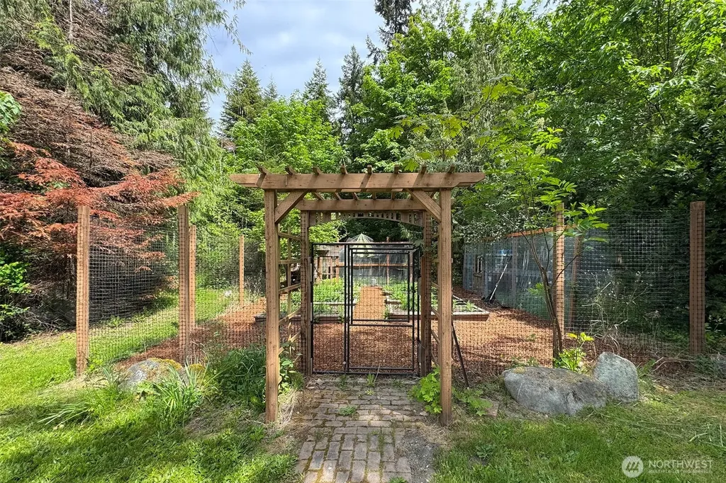 364 Amarillo Road Port Angeles WA 98362